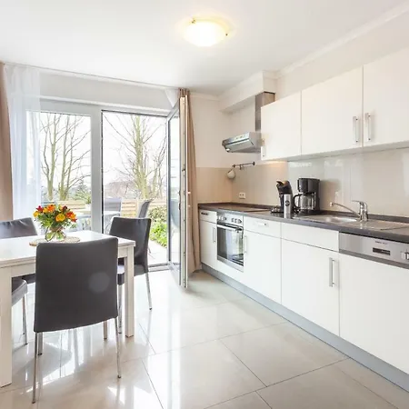 Strandhaus Manatee Daire Sellin (Rugen)